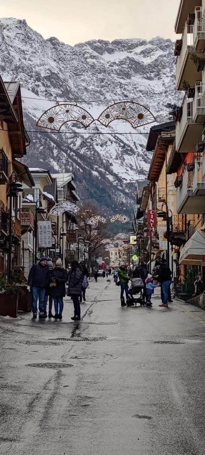 Apartamento Sara'S Bardonecchia Exterior foto